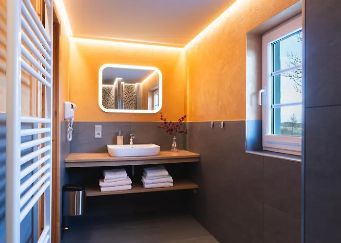 Schnorrenberg, Wellness & Nature 公寓 *